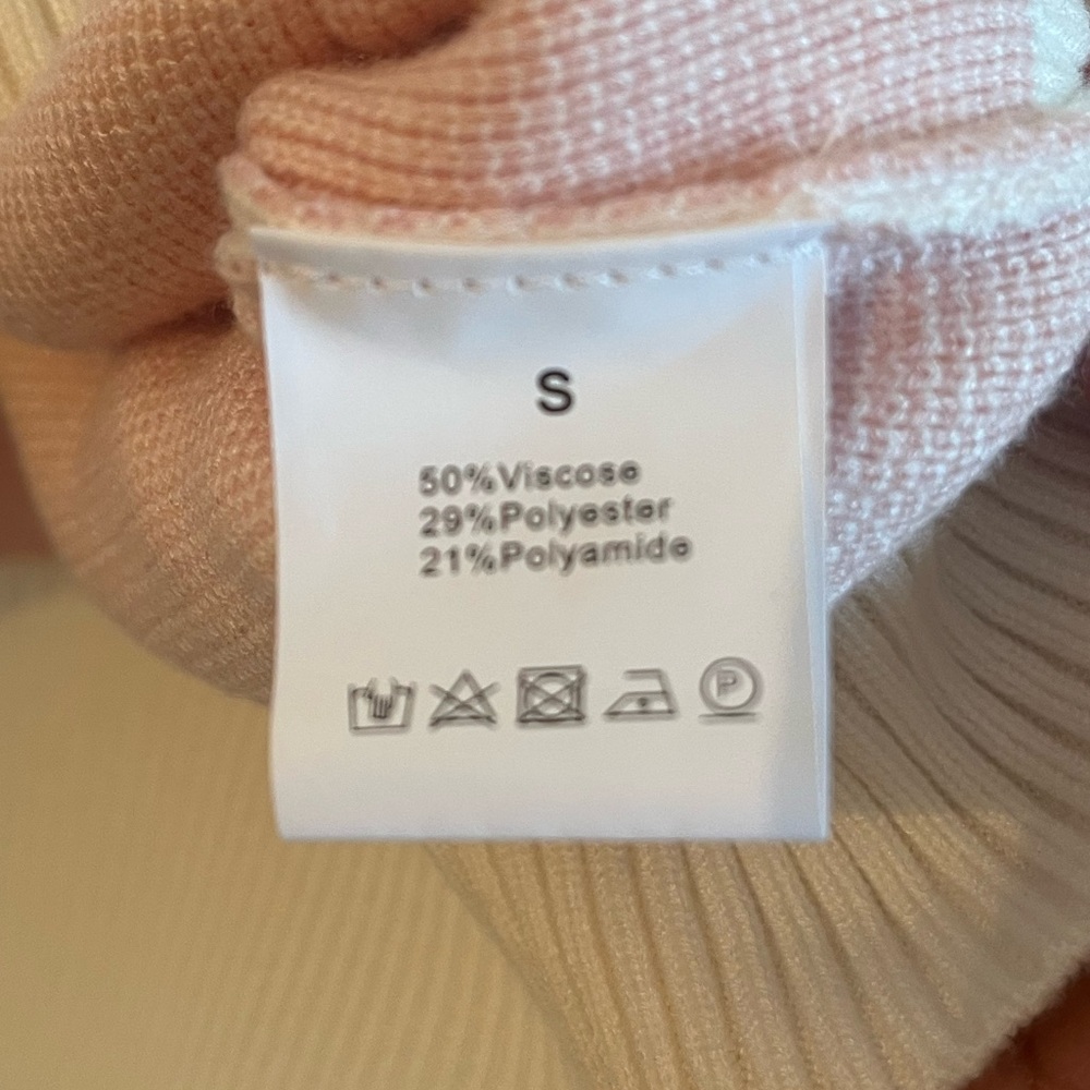 🌸Pearl Bow Cardigan🌸 - Picture 6 of 15